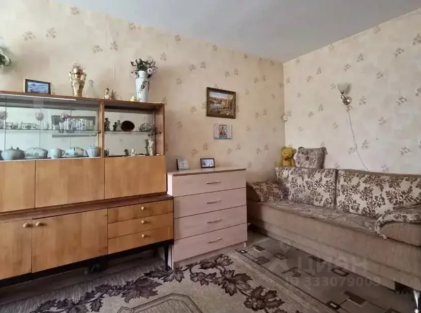 1-к кв. Псковская область, Печоры Индустриальная ул., 5 (39.0 м) - Фото 2