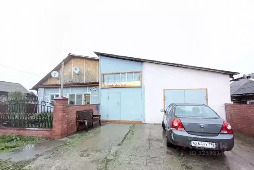 Дом в Свердловская область, Артемовский муниципальный округ, пос. ... - Фото 2