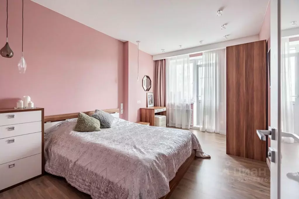 2-к кв. Санкт-Петербург ул. Ушинского, 33к3 (62.0 м) - Фото 1