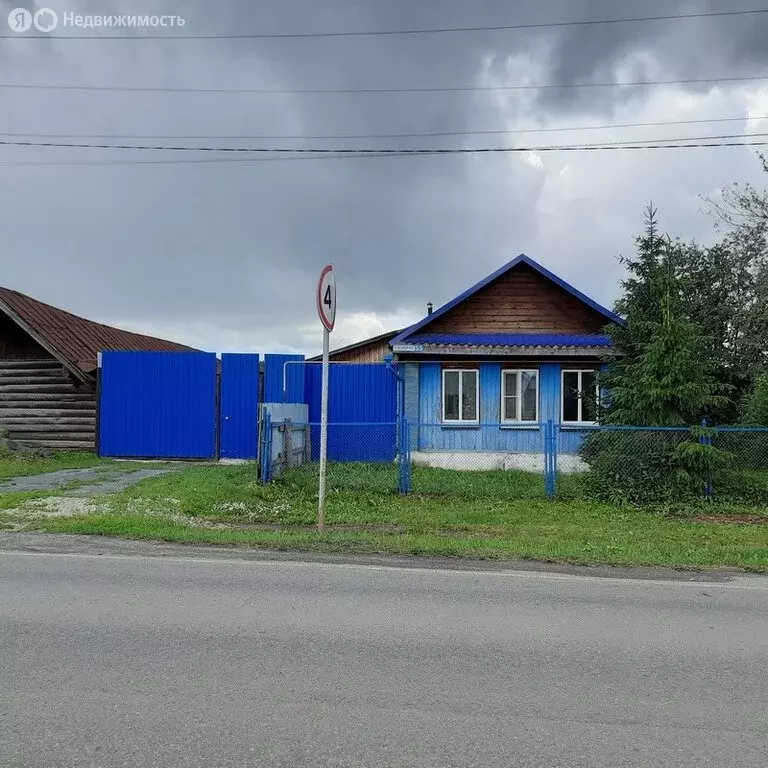 Дом в село Мезенское, Главная улица, 55 (40 м) - Фото 1