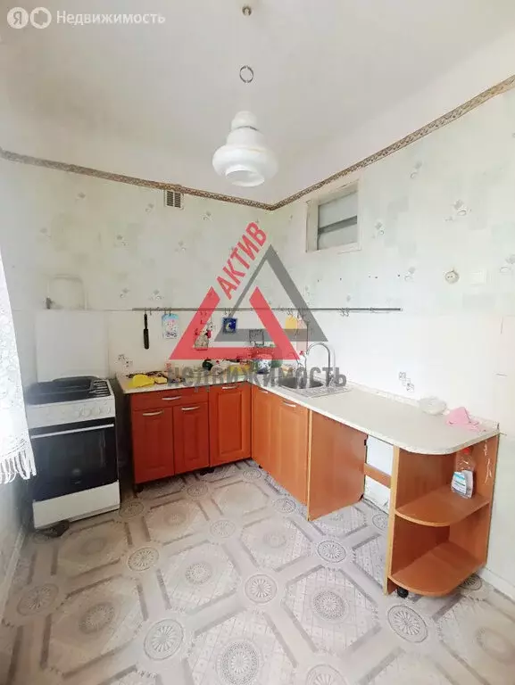 3-комнатная квартира: Каменск-Уральский, Октябрьская улица, 33 (61.1 ... - Фото 2