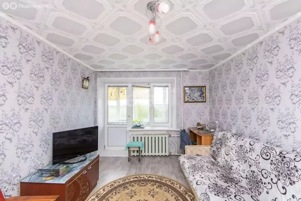1-комнатная квартира: село Гагарино, улица Гагарина, 42А (31.6 м) - Фото 1