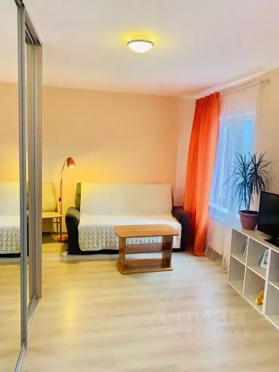 2-к кв. Карелия, Петрозаводск ул. Энтузиастов, 17 (42.0 м) - Фото 1