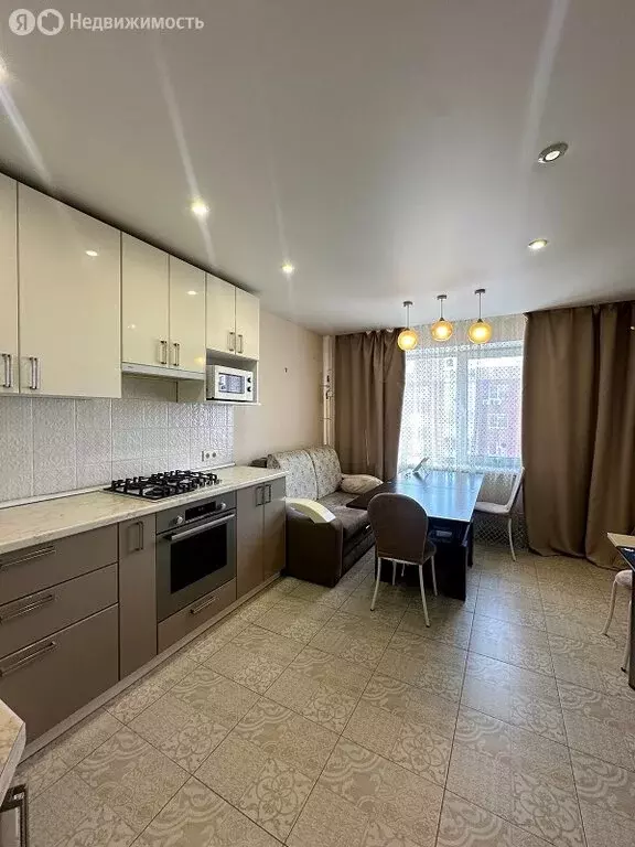 3-комнатная квартира: Самара, посёлок Мехзавод, 1-й квартал, 48 (90 м) - Фото 1