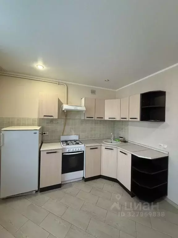 1-к кв. Брянская область, Брянск ул. Чернышевского, 12 (39.9 м) - Фото 1