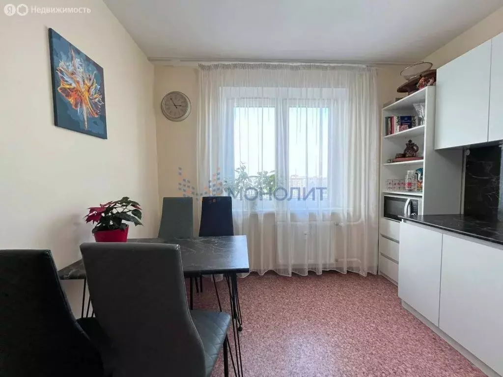 2-комнатная квартира: Киров, улица Энтузиастов, 52 (58.2 м) - Фото 0