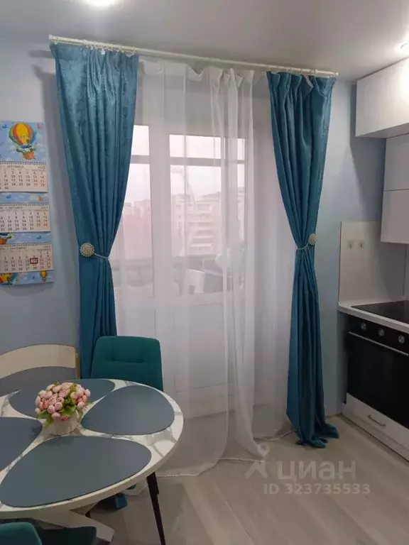 3-к кв. Свердловская область, Екатеринбург ул. Калинина, 36 (71.5 м) - Фото 1