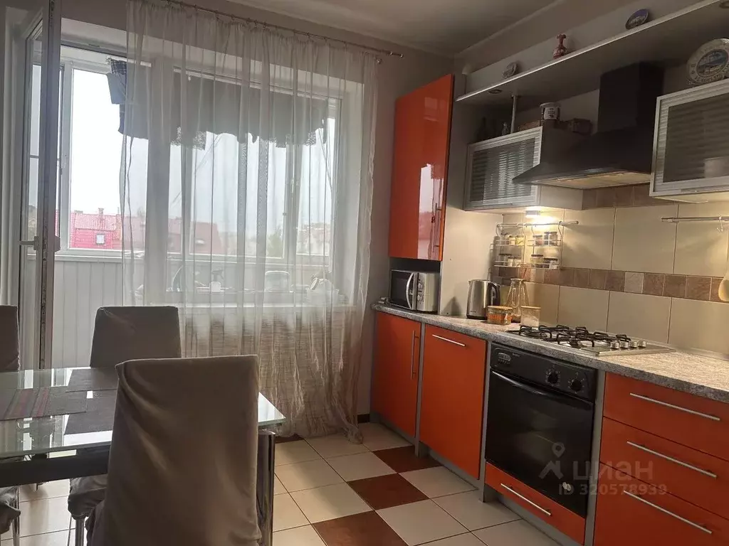 2-к кв. Калининградская область, Калининград ул. Виктора Гакуна (60.0 ... - Фото 0