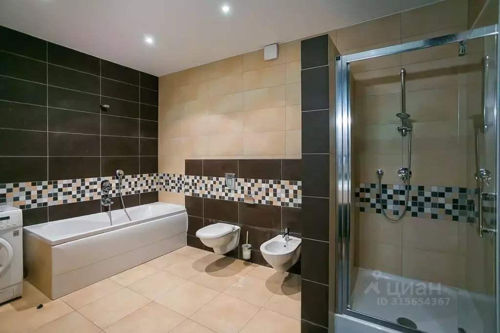 1-к кв. Крым, Ялта проезд Парковый, 6А (97.5 м) - Фото 1