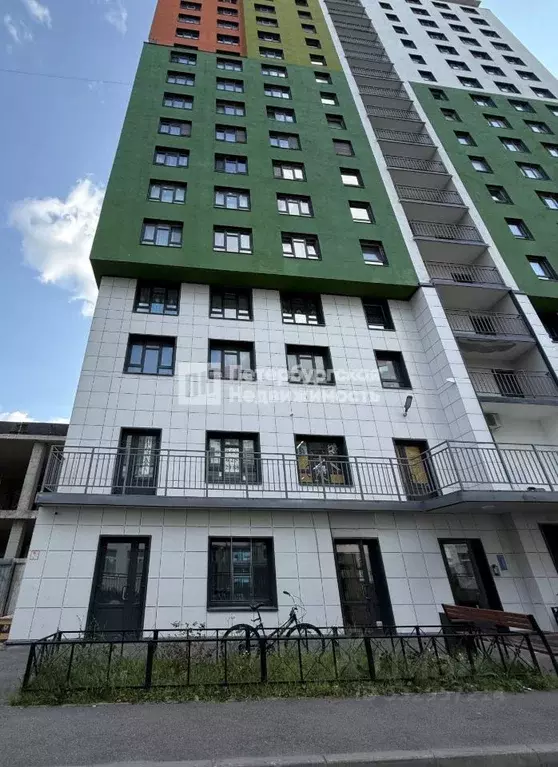 Помещение свободного назначения в Санкт-Петербург пос. Парголово, ул. ... - Фото 1