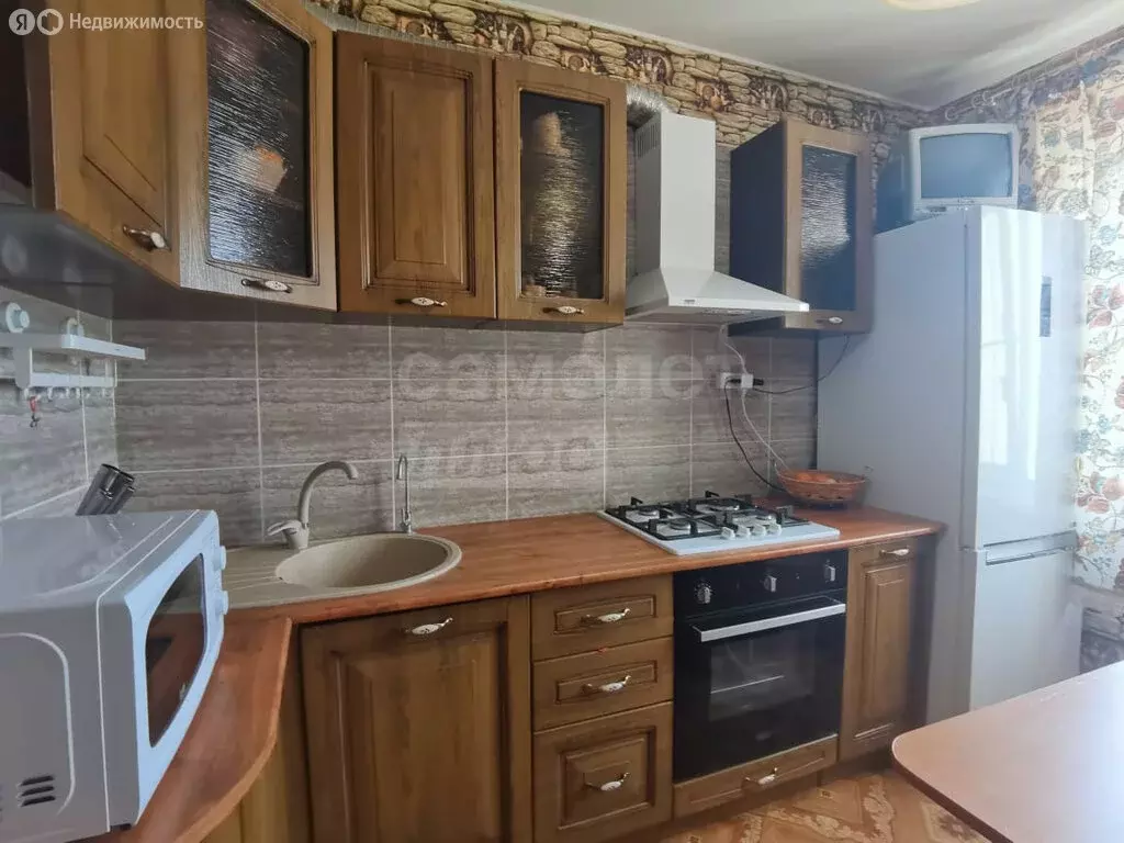 2-комнатная квартира: Оренбург, улица Чкалова, 17 (52.8 м) - Фото 1