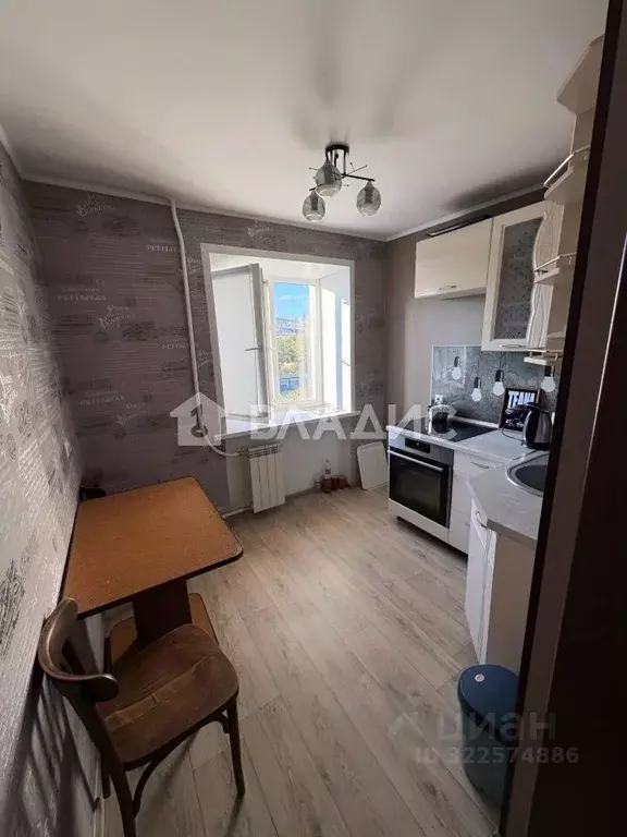 3-к кв. Бурятия, Улан-Удэ ул. Лимонова, 4 (48.1 м) - Фото 1