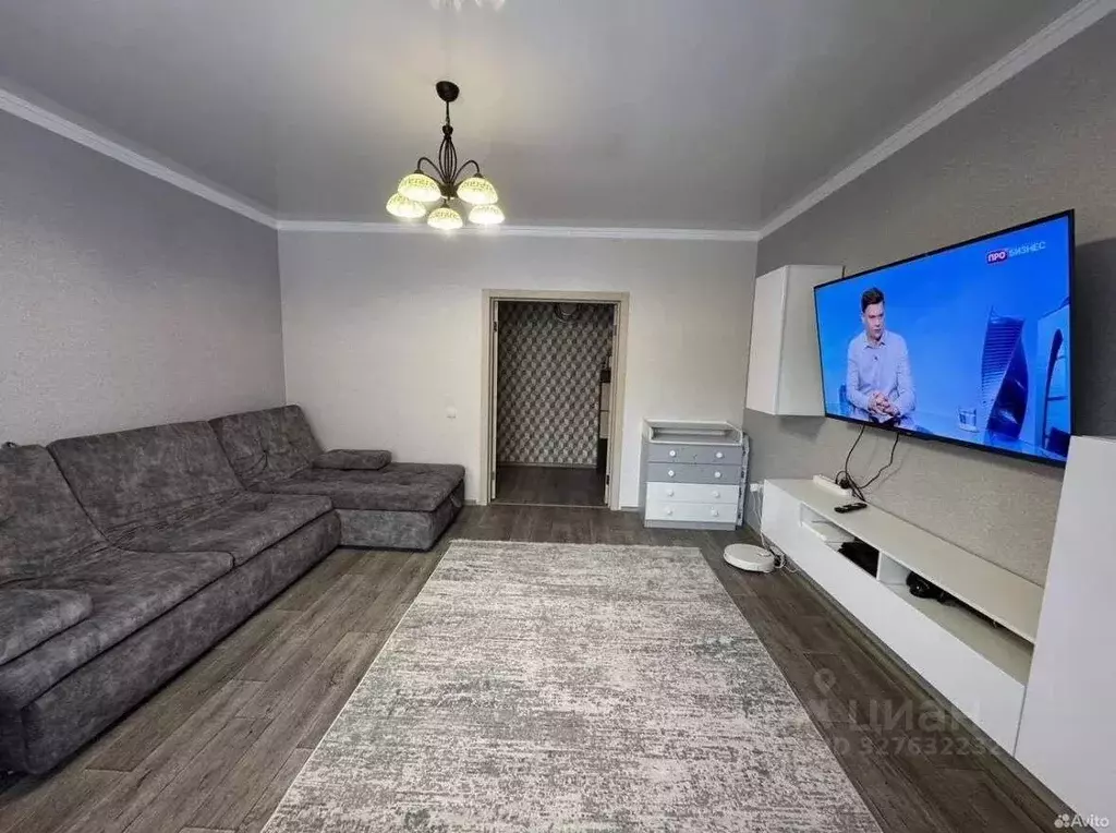 3-к кв. Хакасия, Черногорск ул. Генерала Тихонова, 4В (73.0 м) - Фото 1