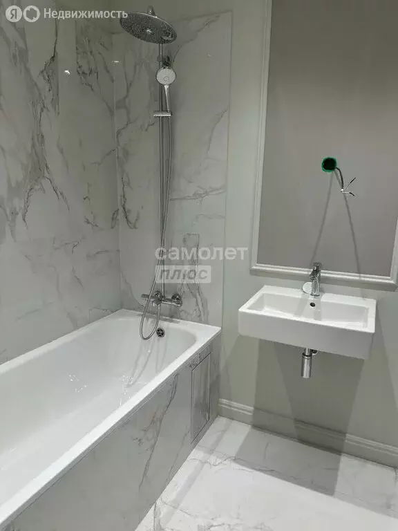 Квартира-студия: Москва, проспект Академика Сахарова, 7 (44.7 м) - Фото 1