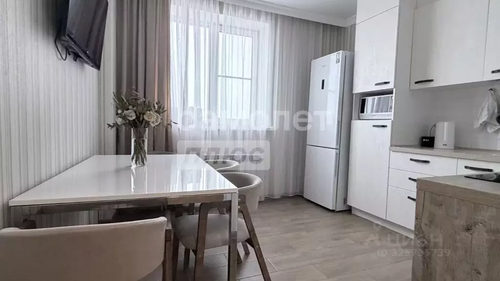 1-к кв. Самарская область, Тольятти Спортивная ул., 33 (46.0 м) - Фото 1