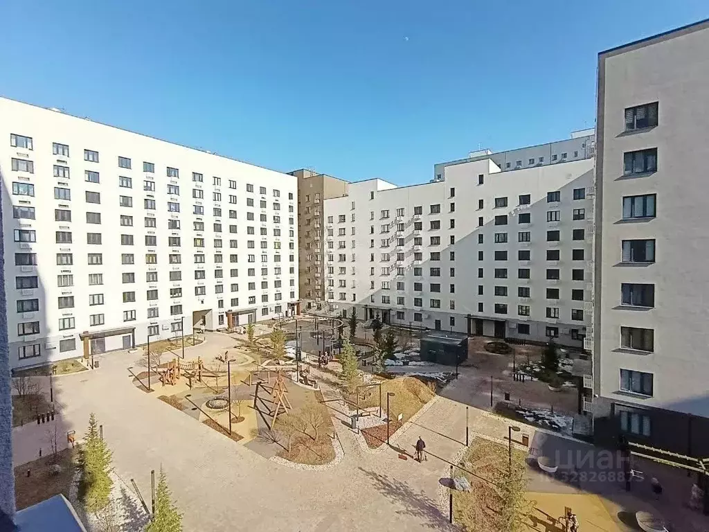 2-к кв. Тюменская область, Тюмень ул. Республики, 204к7 (53.4 м) - Фото 1