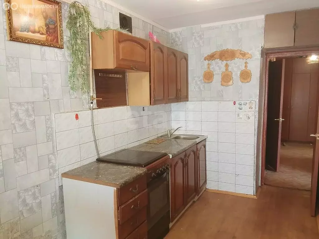 3-комнатная квартира: Медынь, улица Комарова, 7 (57.8 м) - Фото 2