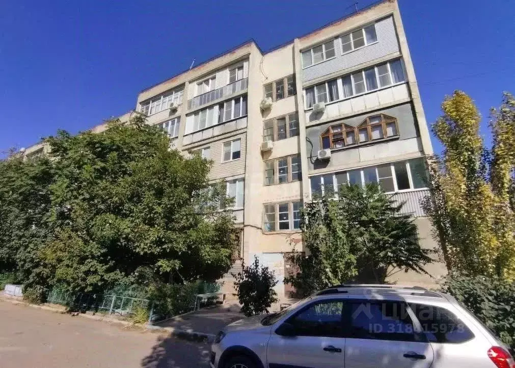 1-к кв. Астраханская область, Астрахань ул. Сун Ят-Сена, 61к2 (37.5 м) - Фото 0