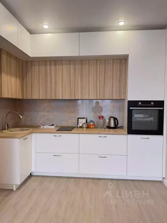 1-к кв. Тюменская область, Тюмень ул. Муравленко, 11 (46.3 м) - Фото 2