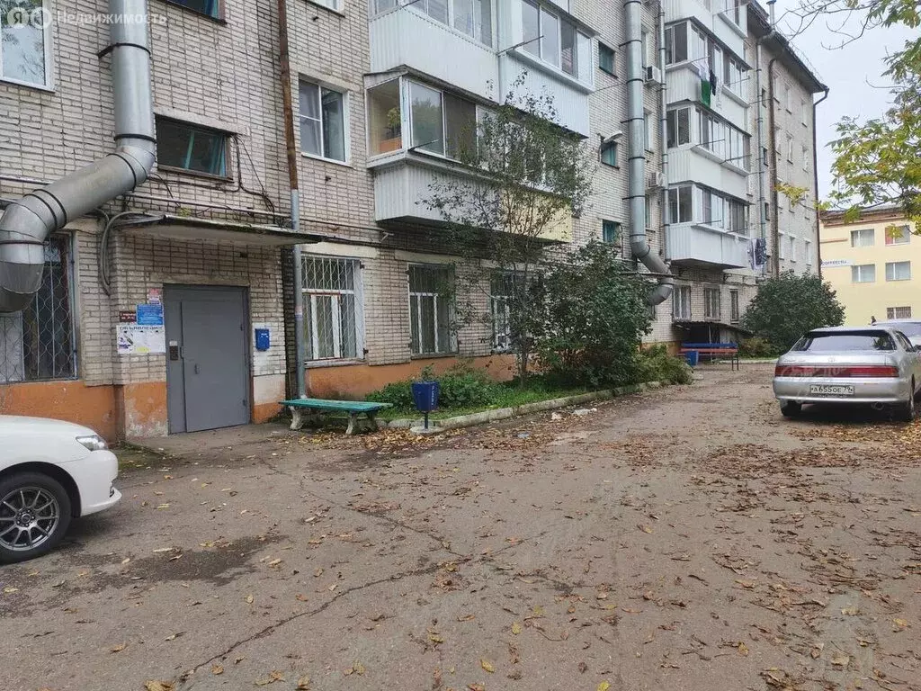 3-комнатная квартира: Биробиджан, улица Шолом-Алейхема, 34 (61.8 м) - Фото 1