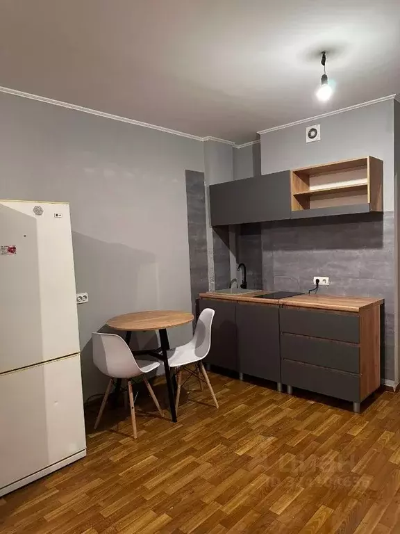 Студия Красноярский край, Красноярск Соколовская ул., 76 (30.0 м) - Фото 1