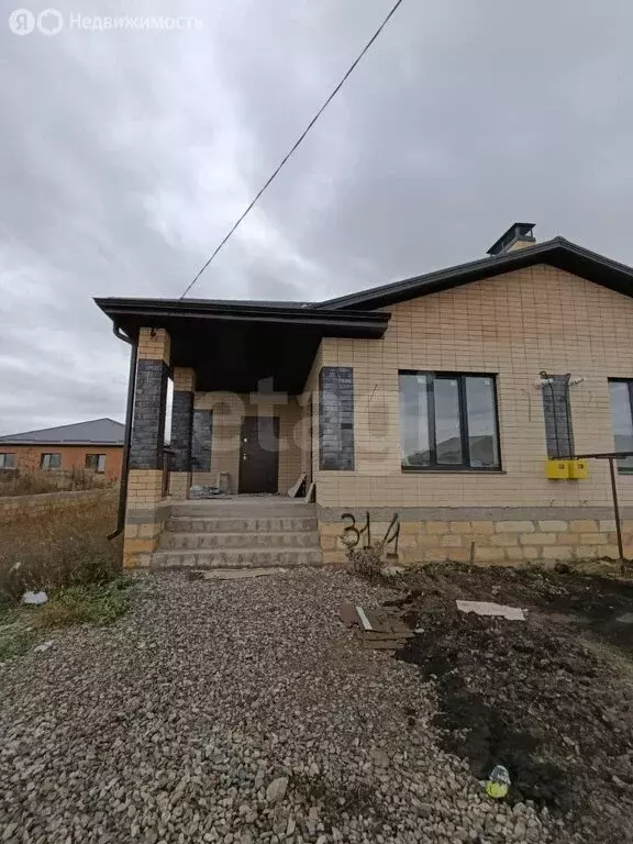 Дом в Михайловск, улица Михаила Лазарева (105 м) - Фото 1