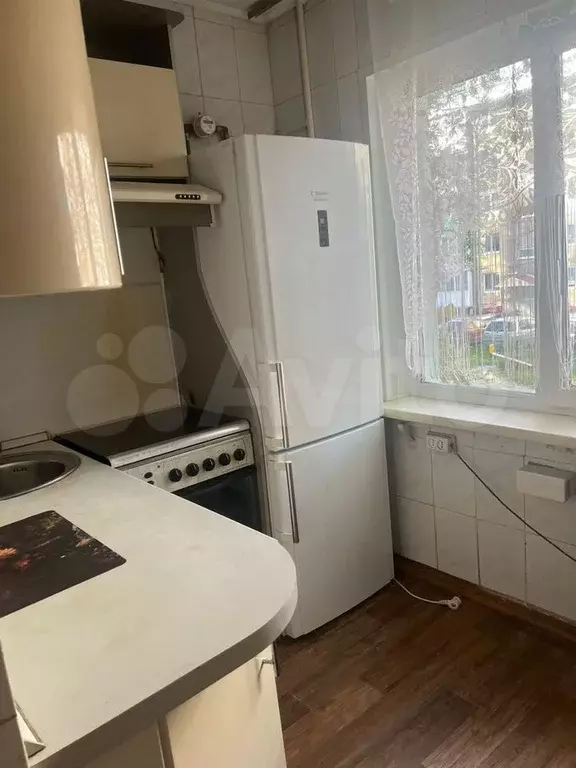 3-к. квартира, 57 м, 2/5 эт. - Фото 0