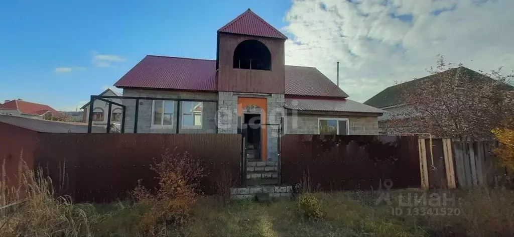 Дом в Ульяновская область, Ульяновск ул. Бари Тарханова (83 м) - Фото 0