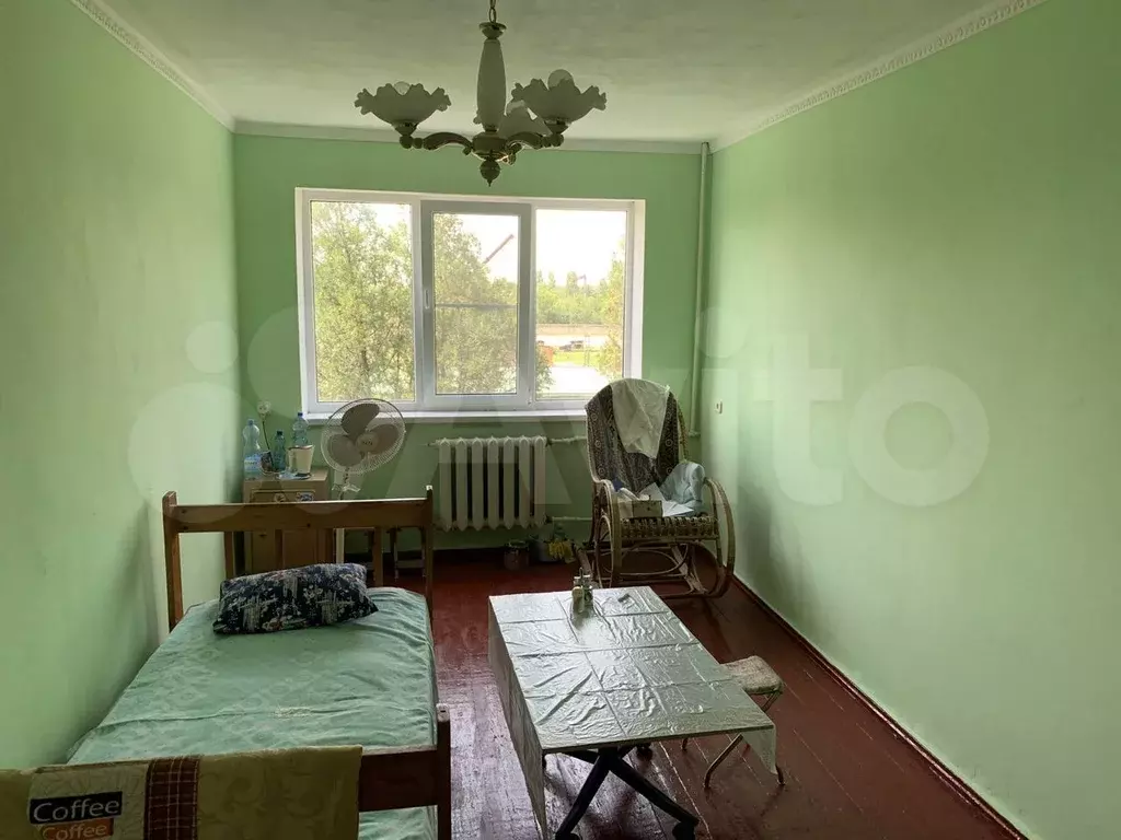 Комната 10м в 2-к., 2/2эт. - Фото 0