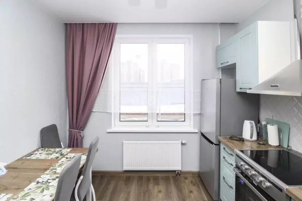 2-к кв. Тюменская область, Тюмень Профсоюзная ул., 61 (54.0 м) - Фото 1