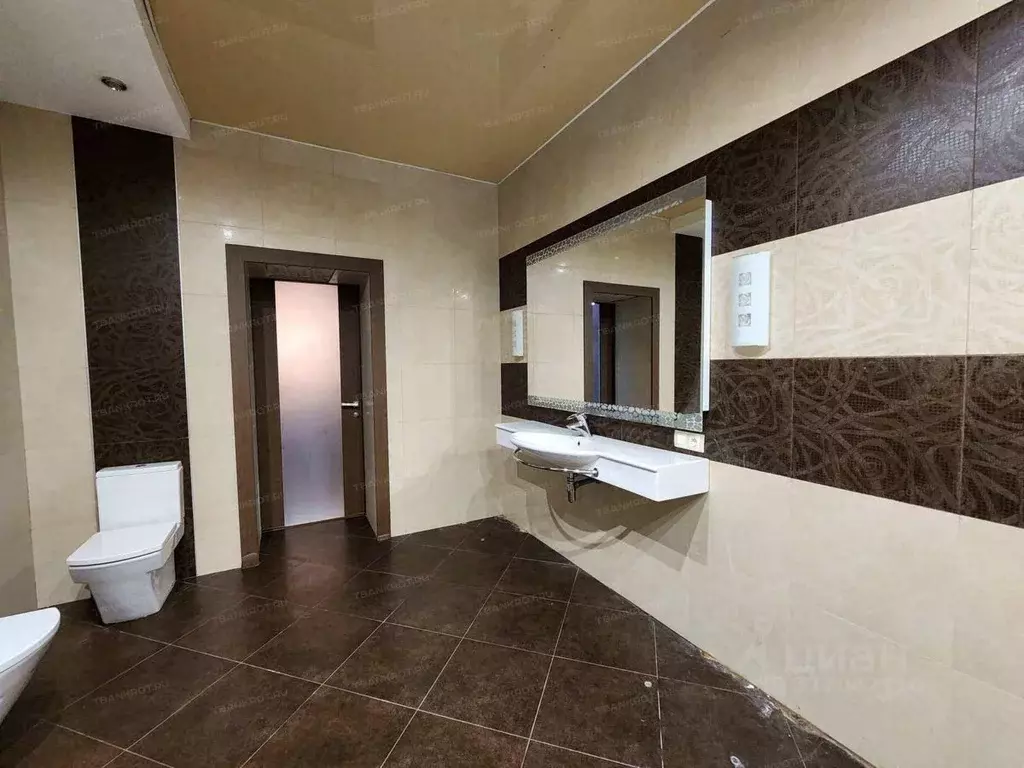 4-к кв. Татарстан, Казань ул. Марселя Салимжанова, 15/8в (130.3 м) - Фото 1
