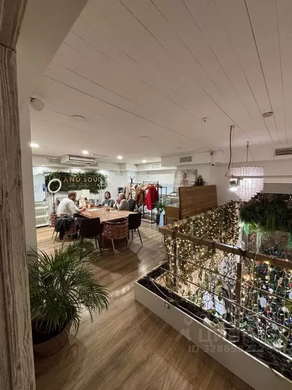 Помещение свободного назначения в Москва Садовая-Черногрязская ул., ... - Фото 1