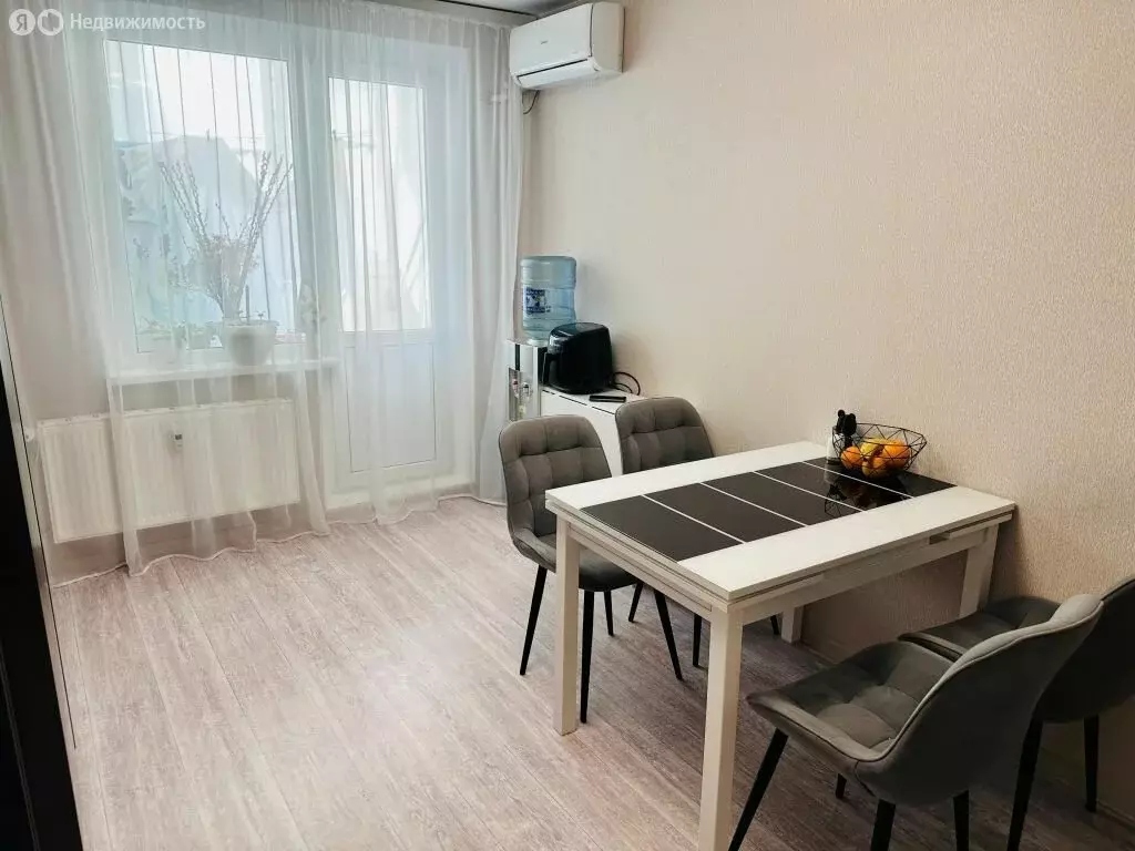 2-комнатная квартира: Ростов-на-Дону, переулок Андреева, 15 (65 м) - Фото 1