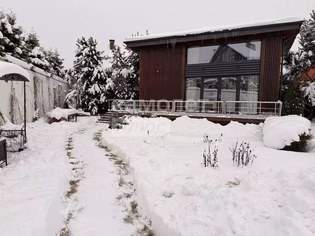 Коттедж в Московская область, Одинцовский городской округ, пос. ... - Фото 1