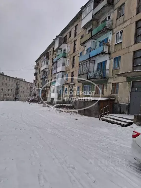 2-к кв. Пермский край, Губахинский муниципальный округ, пос. ... - Фото 0