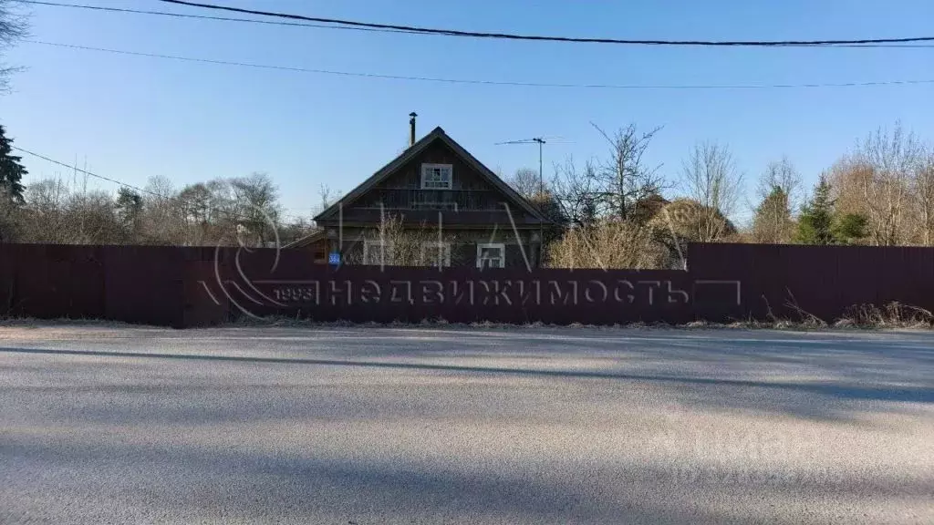 Дом в Ленинградская область, Бокситогорск Октябрьская ул., 36А (59 м) - Фото 1