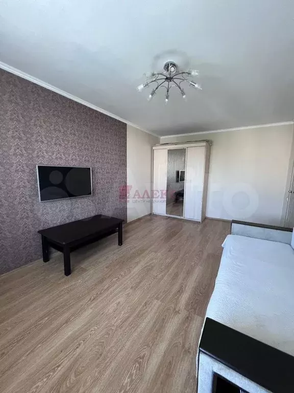 2-к. квартира, 54 м, 9/10 эт. - Фото 1