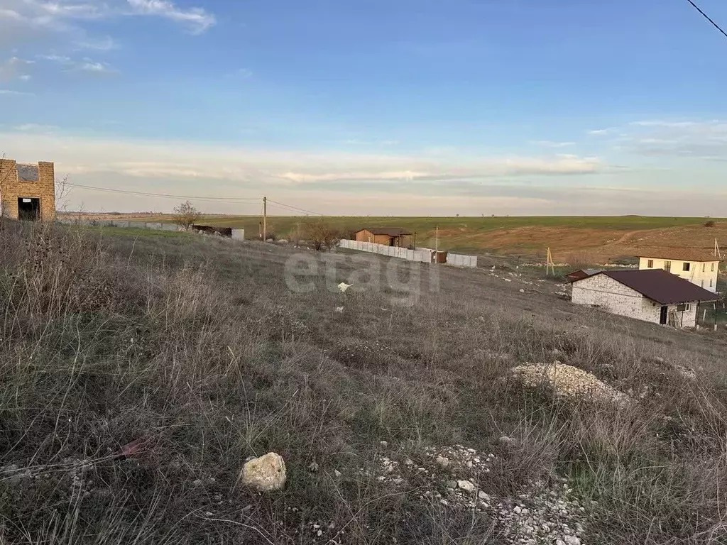 Участок в Крым, Симферопольский район, Перовское с/пос, Новозбурьевка ... - Фото 2