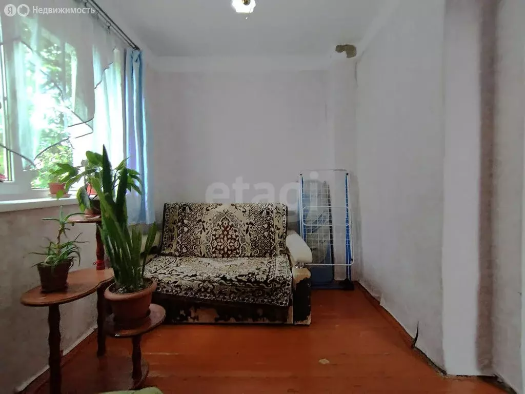 3-комнатная квартира: Прохладный, улица Шаумяна, 16 (45 м) - Фото 1