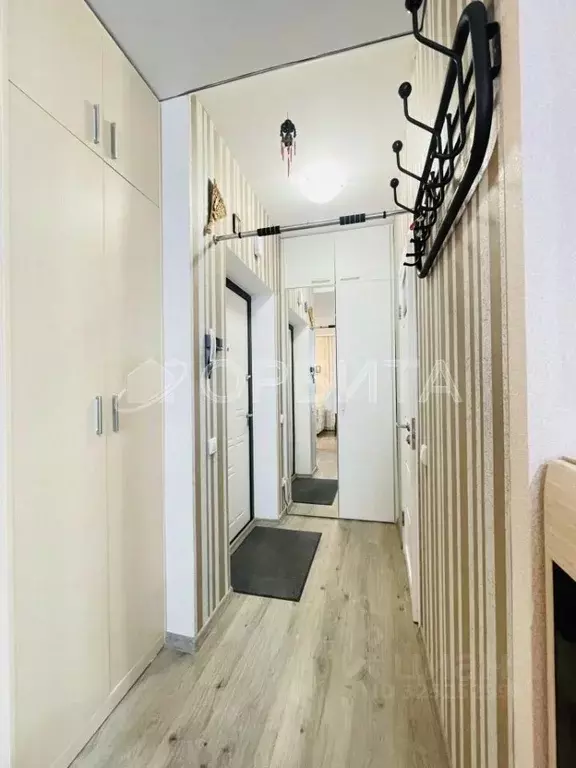 Студия Тюменская область, Тюмень ул. Василия Подшибякина, 17 (31.0 м) - Фото 2