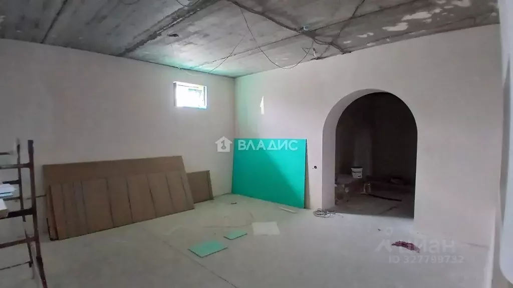 Помещение свободного назначения в Краснодарский край, Ейск Красная ... - Фото 1