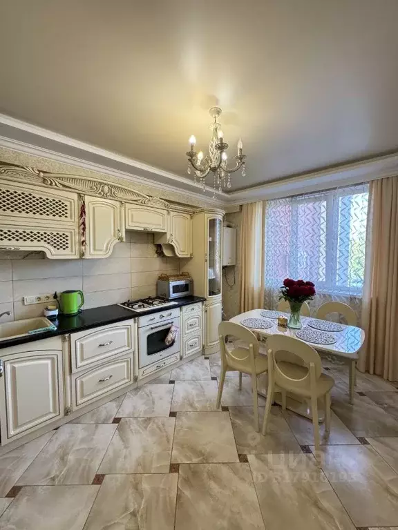 3-к кв. Крым, Симферополь ул. Севастопольская, 43Е (78.0 м) - Фото 1