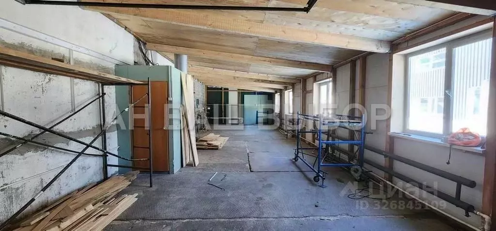 Помещение свободного назначения в Тюменская область, Тюмень Варшавская ... - Фото 1