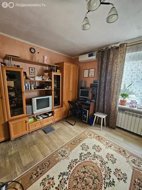 1-комнатная квартира: Аксай, улица Будённого, 136 (19 м) - Фото 0