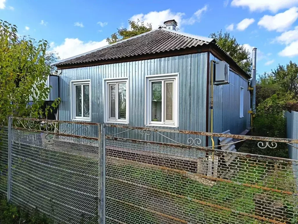 Дом в Краснодарский край, Тихорецкий район, Новорождественское с/пос, ... - Фото 2