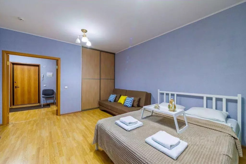 1-к кв. Свердловская область, Екатеринбург ул. Фурманова, 103 (47.0 м) - Фото 1