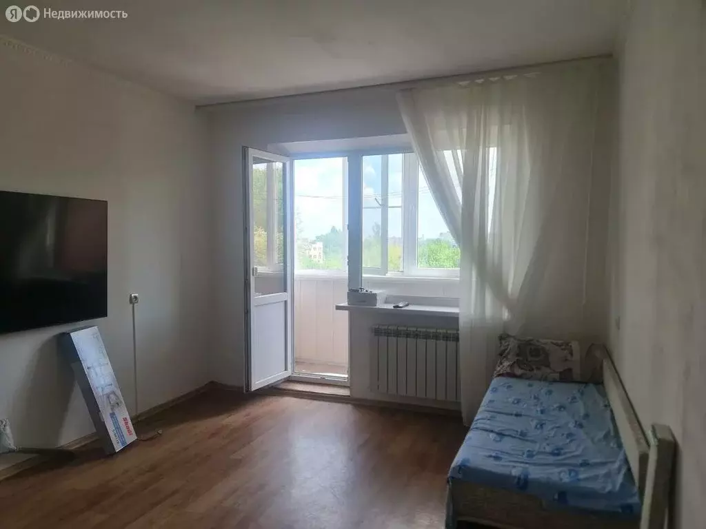 2-комнатная квартира: Каменск-Шахтинский, Советская улица, 42 (53 м) - Фото 0