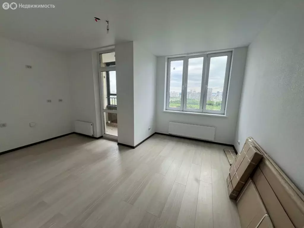 1-комнатная квартира: Екатеринбург, улица Академика Ландау, 32 (32 м) - Фото 1