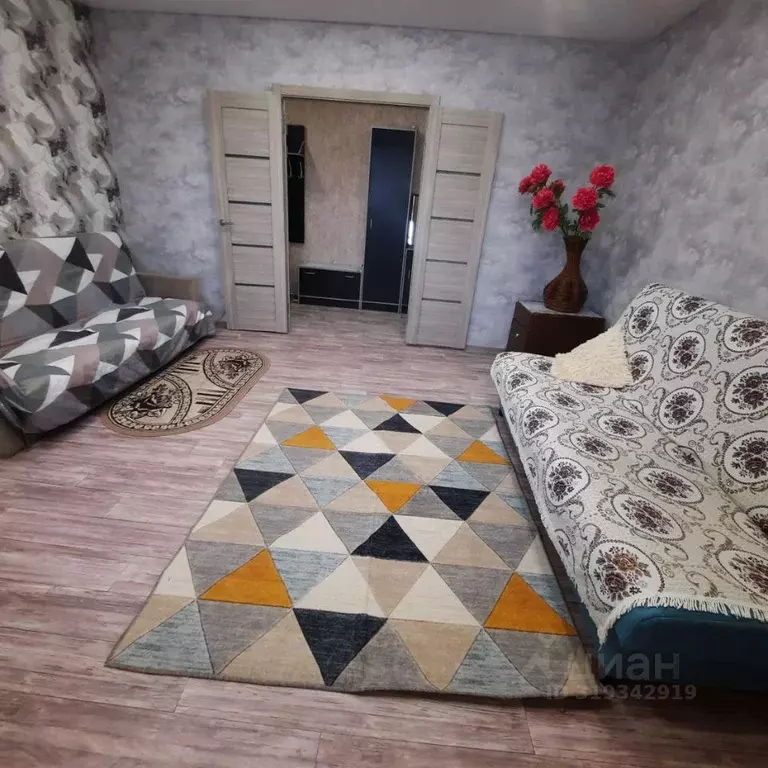 2-к кв. Челябинская область, Миасс ул. Нахимова, 5 (57.0 м) - Фото 1