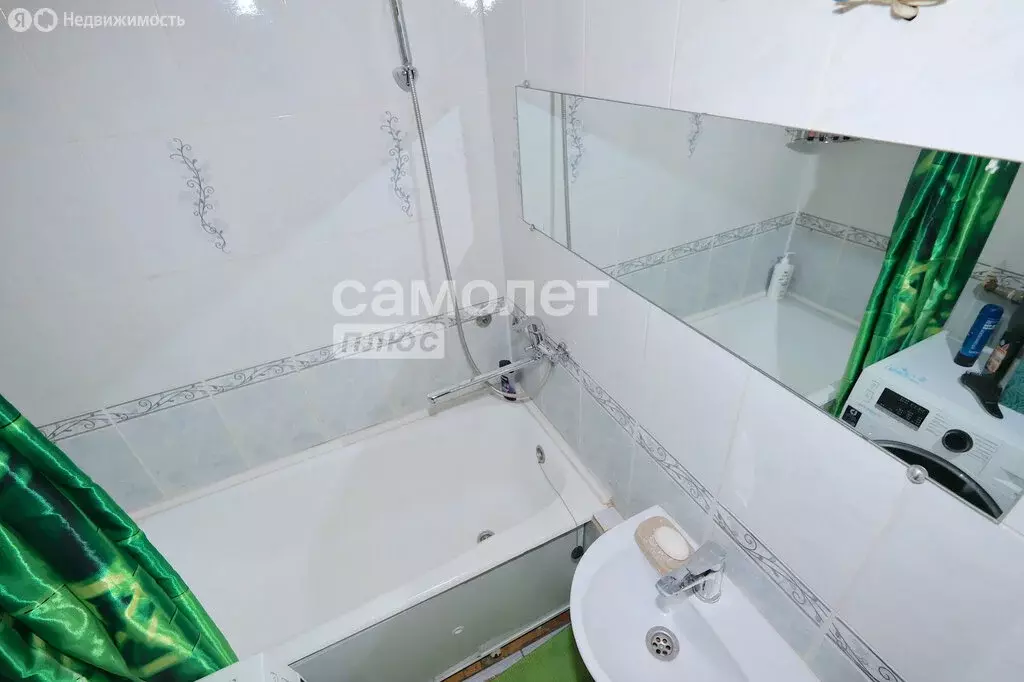 2-комнатная квартира: Кемерово, проспект Ленина, 125 (43.9 м) - Фото 1